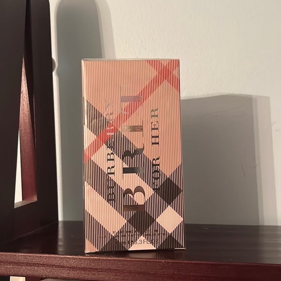 NEW BURBERRY BRIT PERFUME - Picture 2 of 6